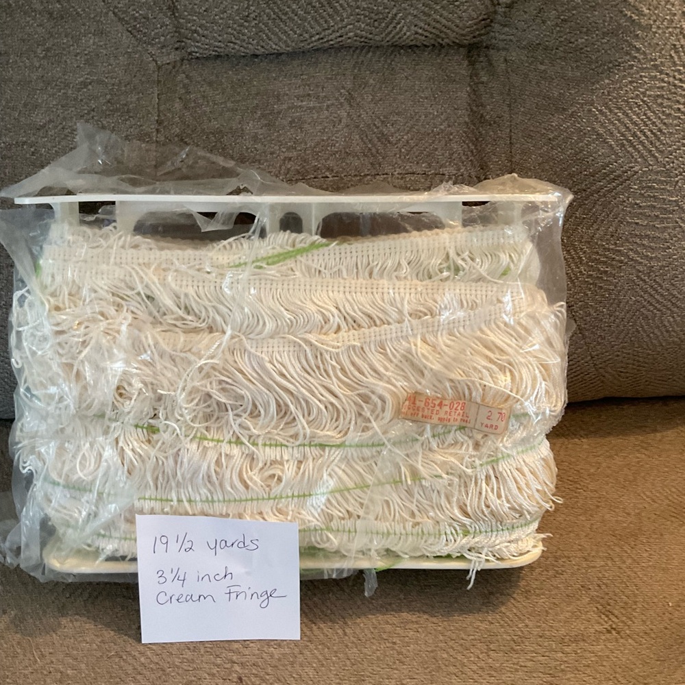 Cream Fringe Trim 19.5 Yards